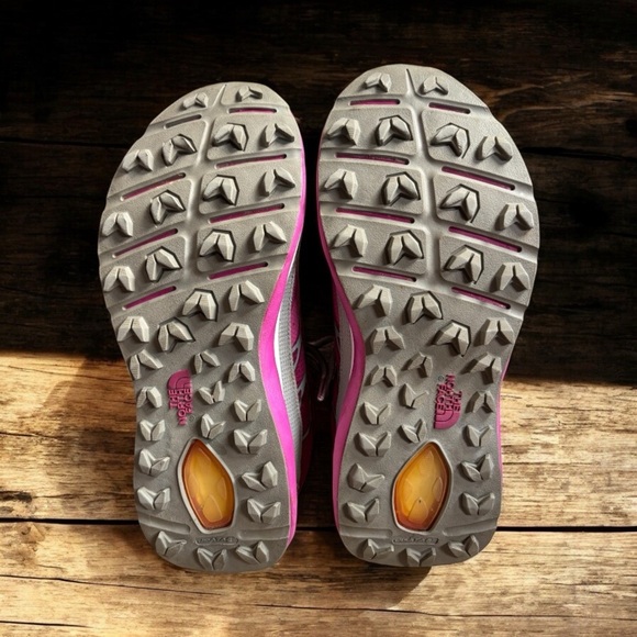 THE NORTH FACE Women's Sz 8 Pink Cradle Snake Plate Trail Running Walking Shoes - Picture 6 of 6